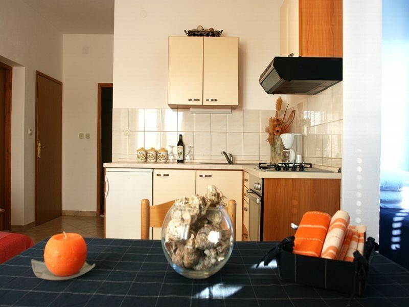 Guest house Irena 3*